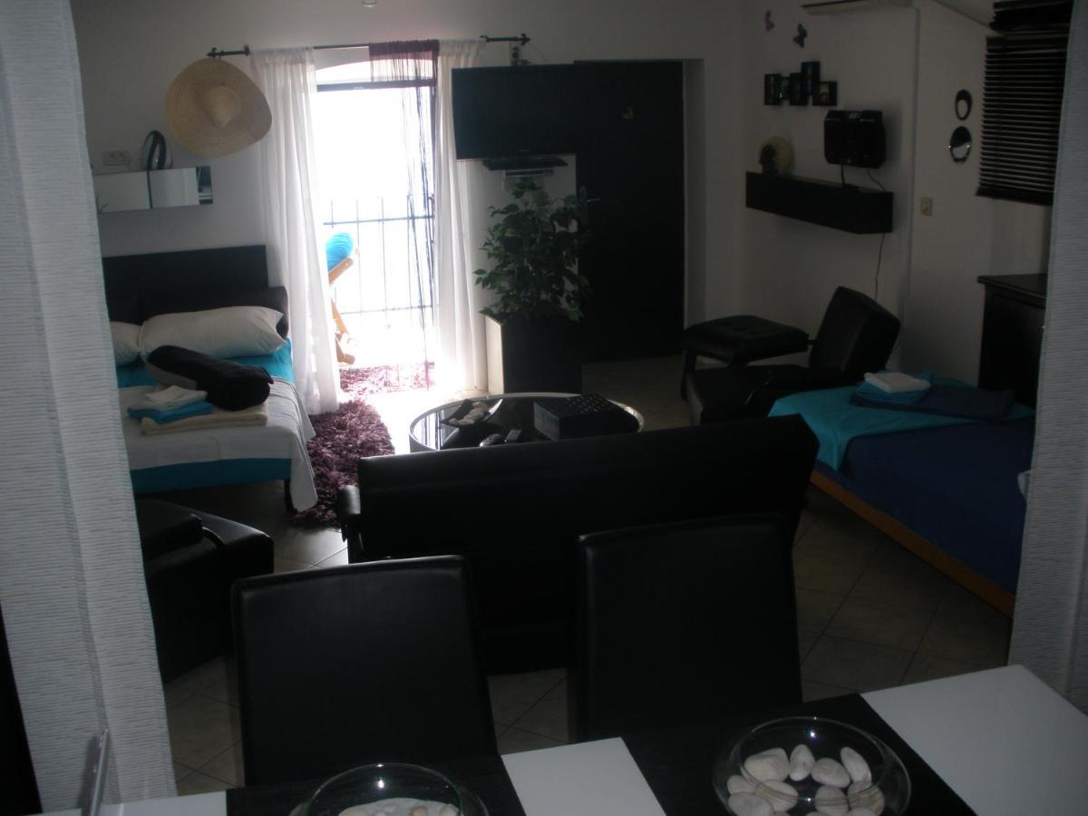 Baska Apartment-Studio Fiorino Экстерьер фото