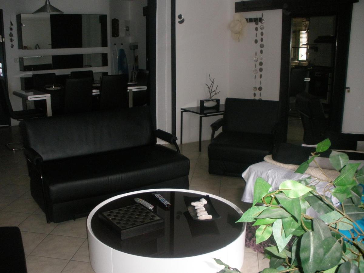 Baska Apartment-Studio Fiorino Экстерьер фото